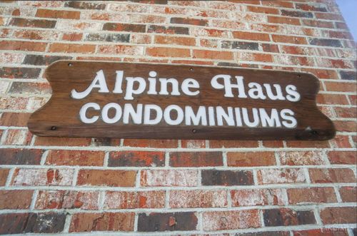 3069 Alpine Ter, Cincinnati, OH, 45208-2941 | Card Image
