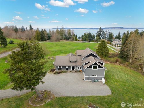 39170 Ne No Name Pl, Hansville, WA, 98340-7500 | Card Image