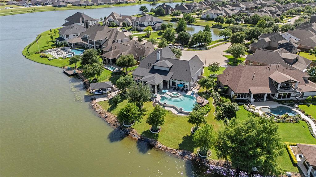 Sabinal River Ct, Cypress, TX 77433
