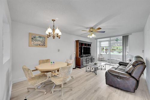 apt-206-9380 Sunrise Lakes Blvd, Sunrise, FL, 33322-2118 | Card Image
