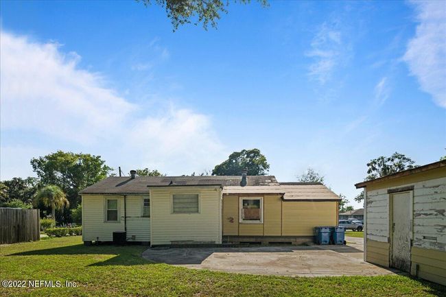 8035 Concord Blvd, House other with 3 bedrooms, 1 bathrooms and null parking in Jacksonville FL | Image 5