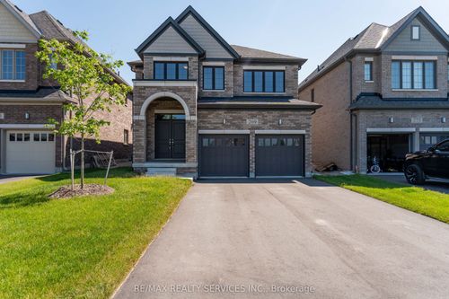 269 Dingman St, Arthur, ON, N0G1A0 | Card Image