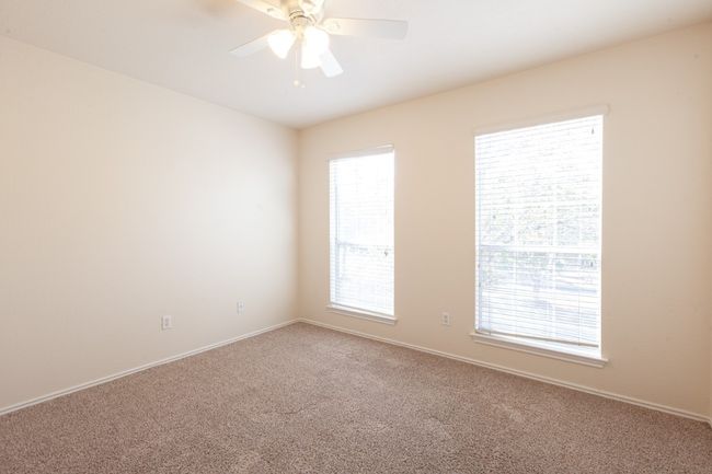 494 Sampson, House other with 4 bedrooms, 3 bathrooms and 4 parking in Kyle TX | Image 24