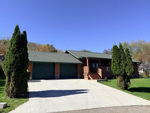 660 N Grove Street, RICHLAND CENTER, WI, 53581 | Card Image