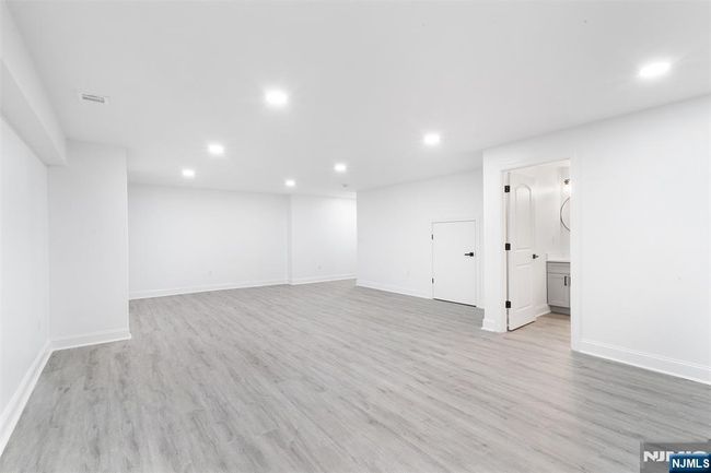 4 - 400-04 Grant Ave, House other with 4 bedrooms, 4 bathrooms and null parking in Plainfield NJ | Image 13