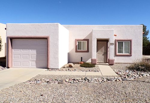 427 S Clubhouse Ln, Sierra Vista, AZ, 85635-8224 | Card Image