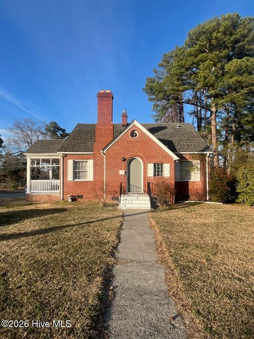 1534 W Thomas St, Rocky Mount, NC, 27804-4335 | Card Image