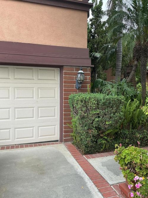 3502 S Garnsey St, Santa Ana, CA, 92707-3924 | Card Image