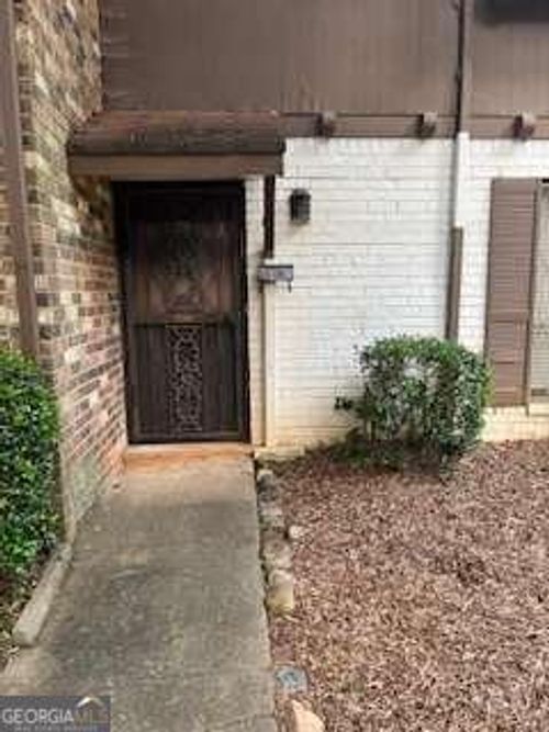 668 Garden Walk Dr, Stone Mountain, GA, 30083-3544 | Card Image