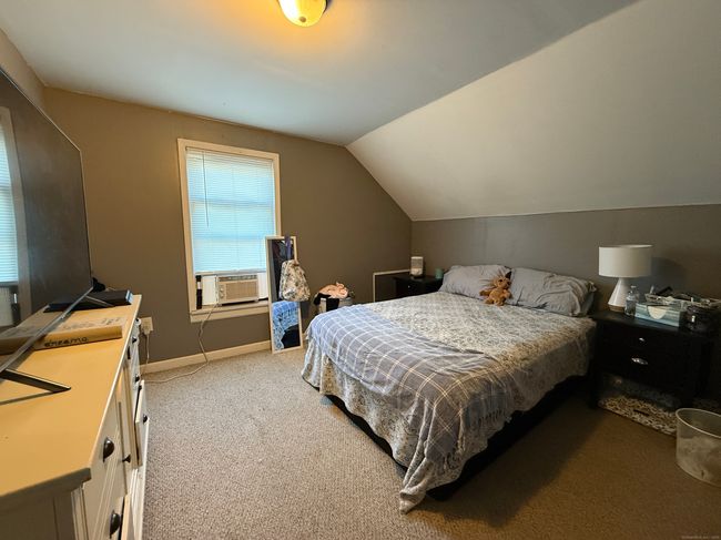 199 Mechanic St, Home with 5 bedrooms, 2 bathrooms and 4 parking in Killingly CT | Image 17