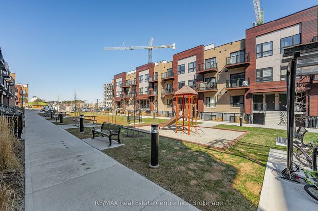 E8 - 20 Palace St, Condo with 2 bedrooms, 2 bathrooms and 1 parking in Kitchener ON | Image 32