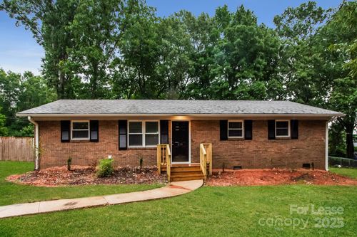 214 Forest Park Rd, Weddington, NC, 28104-4363 | Card Image