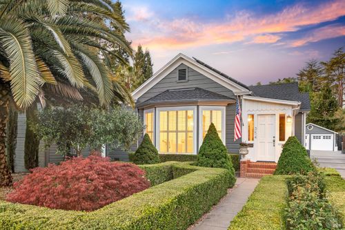 354 E Napa St, Sonoma, CA, 95476-6754 | Card Image