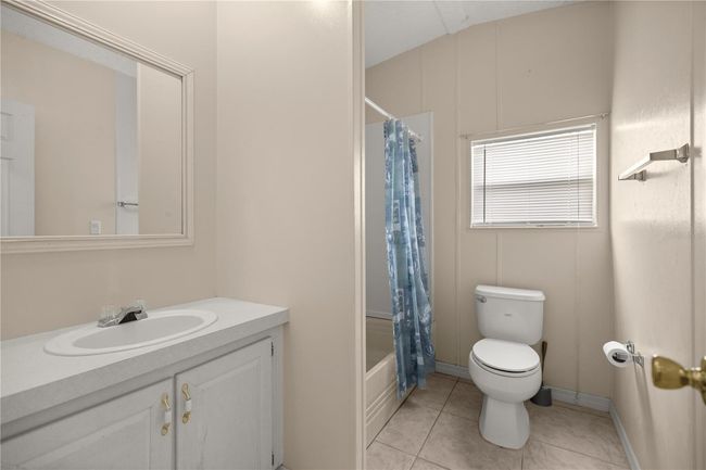 8587 Sw 34 Th Pl, House other with 5 bedrooms, 3 bathrooms and null parking in Ocala FL | Image 24
