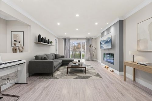 2245 Rupert St, Vancouver, BC, V5M3S8 | Card Image