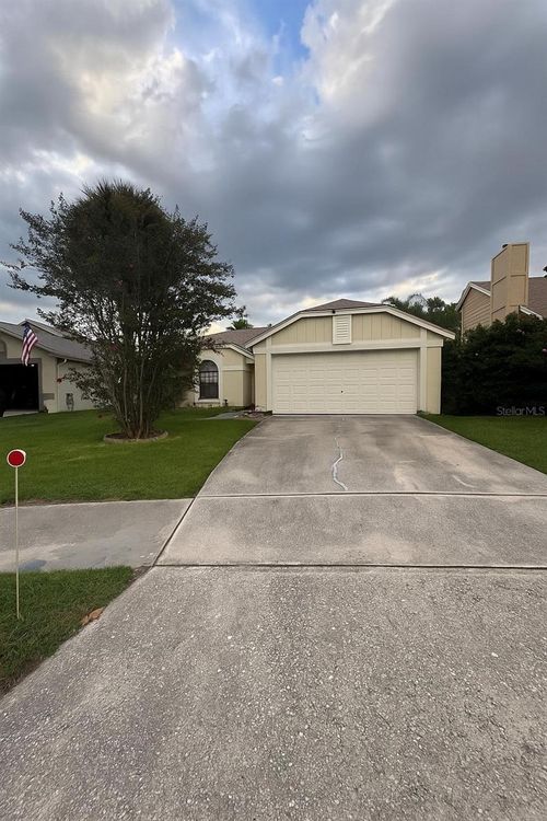 1039 Covington St, Oviedo, FL, 32765-7037 | Card Image