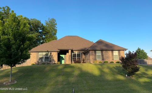 5212 Weathers Dr, Olive Branch, MS, 38654-7347 | Card Image