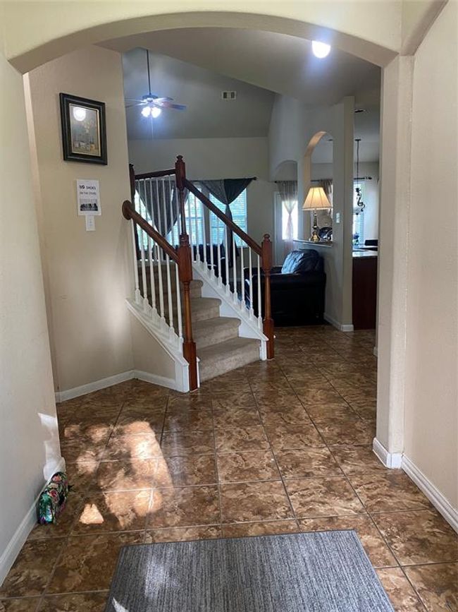 8615 Debbie Terrace Dr, House other with 5 bedrooms, 4 bathrooms and 2 parking in Cypress TX | Image 5