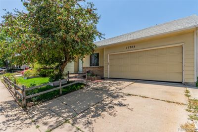 10705 Albion Street, House other with 4 bedrooms, 2 bathrooms and 2 parking in Thornton CO | Image 3