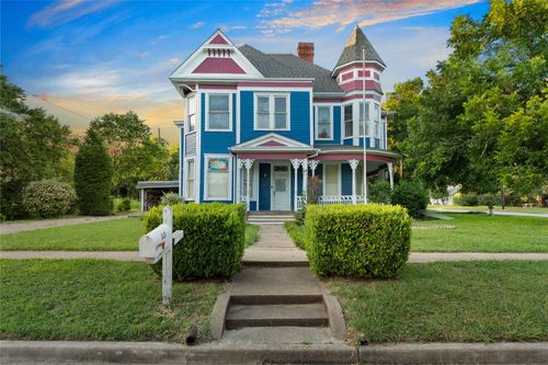 441 Houghton Ave, Marlin, TX, 76661-2343 | Card Image