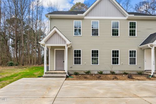124 Laura Ln, Lillington, NC, 27546-7900 | Card Image