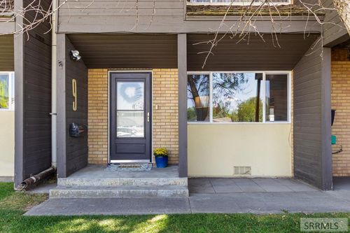 9-220 N Fanning Avenue, Idaho Falls, ID, 83401 | Card Image