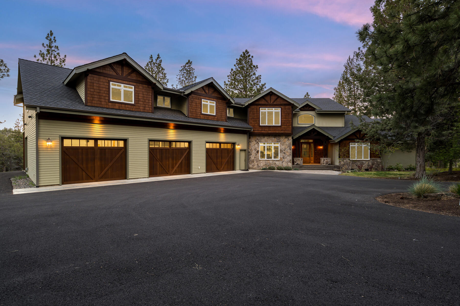 Residential in Sisters
