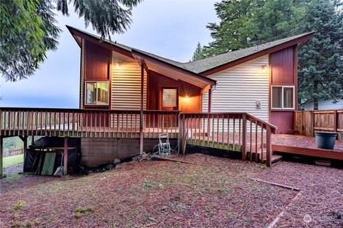 1202 E Madrona Boulevard Nw, Lakebay, WA, 98349 | Card Image