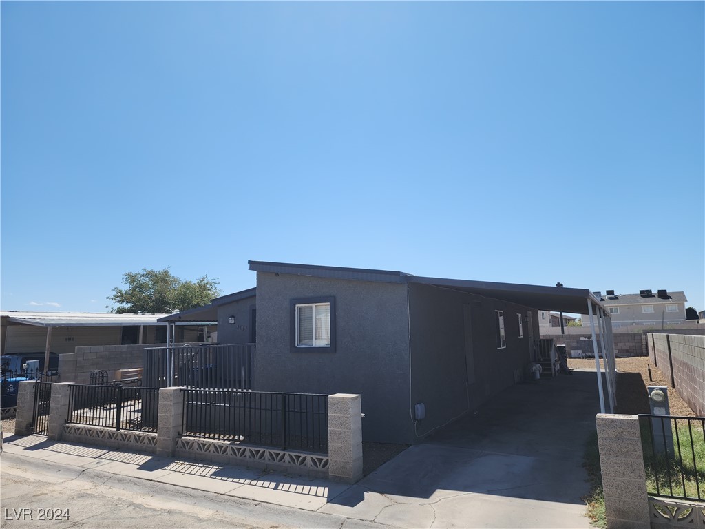 Pecan Ln, Las Vegas, NV 89115
