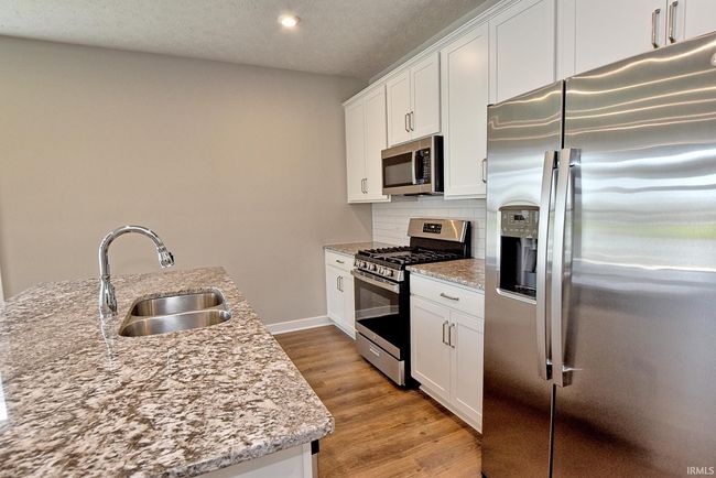 4764 Chelmsford Dr, House other with 3 bedrooms, 2 bathrooms and null parking in Newburgh IN | Image 8
