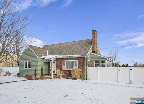 298 Boulevard, Pompton Plains, NJ, 07444-1723 | Card Image