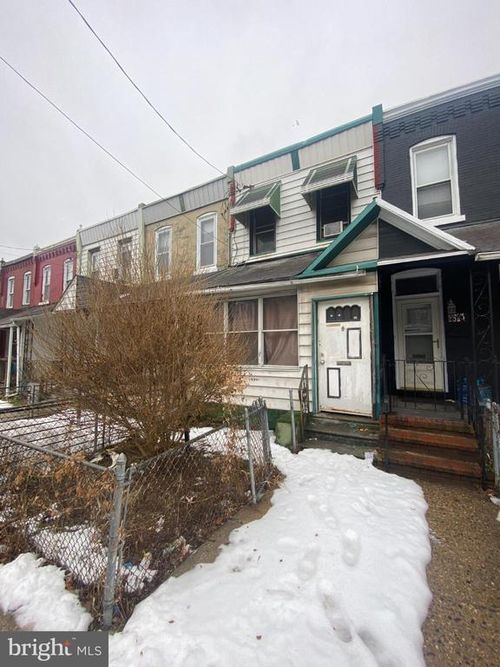 2022 Bellevue St, PHILADELPHIA, PA, 19140-4827 | Card Image