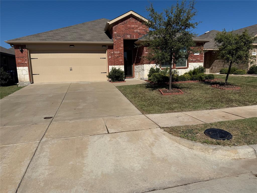 2302 Torch Lake Drive, For Sale in Forney Zoocasa