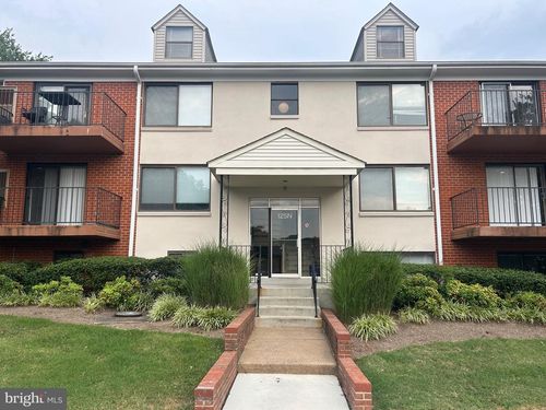 4-125 Clubhouse Dr Sw, LEESBURG, VA, 20175-4224 | Card Image