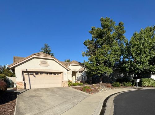 325 Savannah Ct, Roseville, CA, 95747-8038 | Card Image