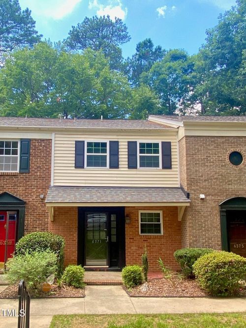 6371 New Market Way, Raleigh, NC, 27615-6821 | Card Image