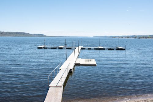 8-1702 N Lakeshore Dr, Lake City, MN, 55041-9050 | Card Image