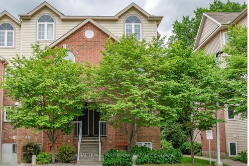14-111 Steele Park Pvt, Ottawa, ON, K1J0J2 | Card Image
