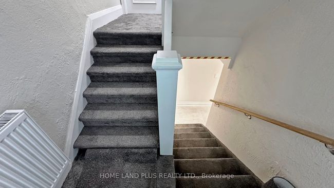 3 - 919 Avenue Rd, Home with 2 bedrooms, 1 bathrooms and 1 parking in Toronto ON | Image 16