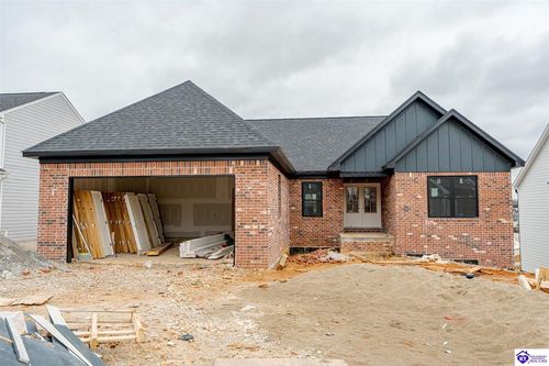 121 Highpoint Ct, Elizabethtown, KY, 42701-4919 | Card Image