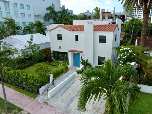 1320 Flamingo Way, Miami Beach, FL, 33139-3718 | Card Image