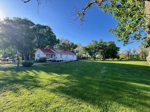 335 Chestnut Street, Cowden, IL, 62422 | Card Image