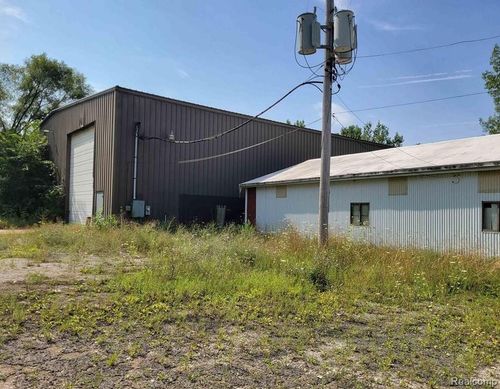 9831 Tuscola Rd, Clio, MI, 48420-8704 | Card Image