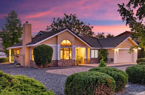 23543 Oriente Way, Ramona, CA, 92065-4258 | Card Image