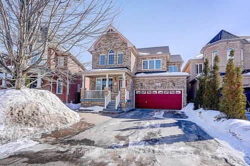 31 Waite Crescent, Whitchurch Stouffville, ON, L4A0B5 | Card Image