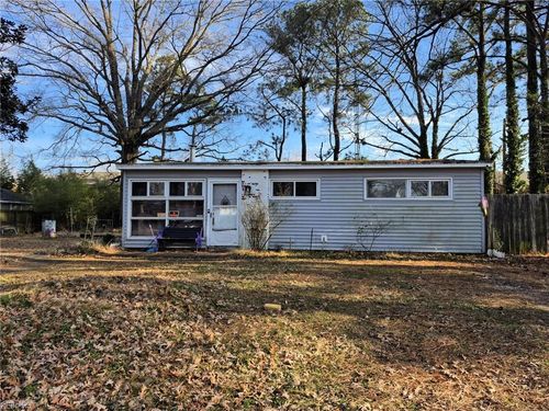 4328 Fontana Ave, Chesapeake, VA, 23325-4006 | Card Image