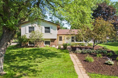 8304 69th St S, Cottage Grove, MN, 55016-1229 | Card Image