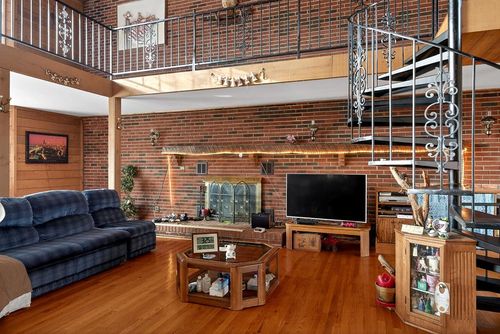 313-313 Big Rock Rd, Smithville, TN, 37166-5031 | Card Image