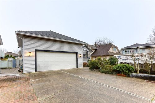 9420 157 St, Surrey, BC, V4N3B5 | Card Image