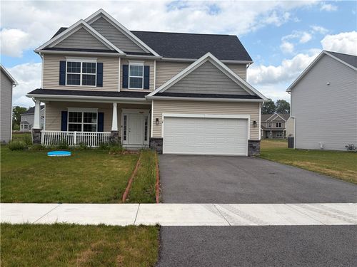 38 Kingsbarn Rd, West Henrietta, NY, 14586-9366 | Card Image